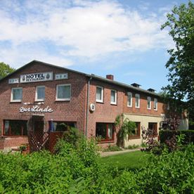 Gasthof Hotel schöne Umgebung inmitten Naturpark Westensee. Einzelzimmer Doppelzimmer Mehrbettzimmer